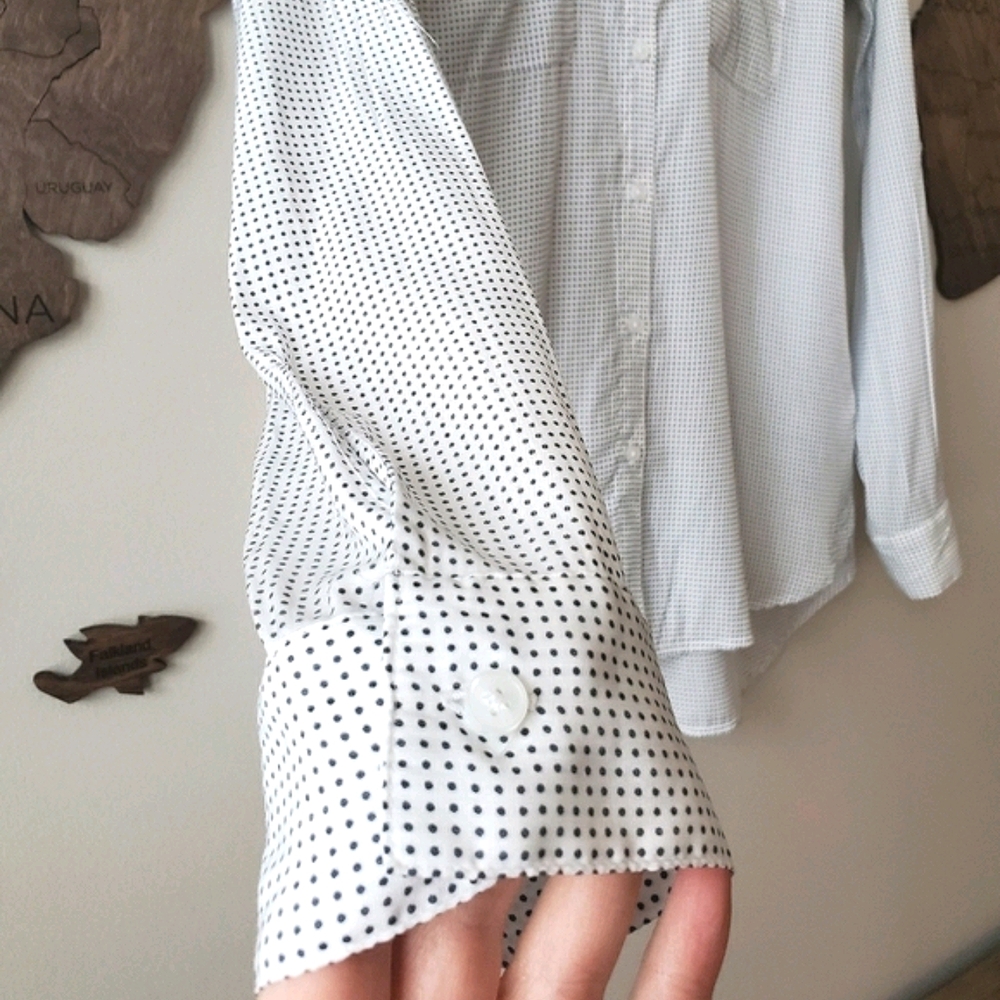 EXPRESS Mini-Dot Portofino Button Down Top - Picture 3 of 9